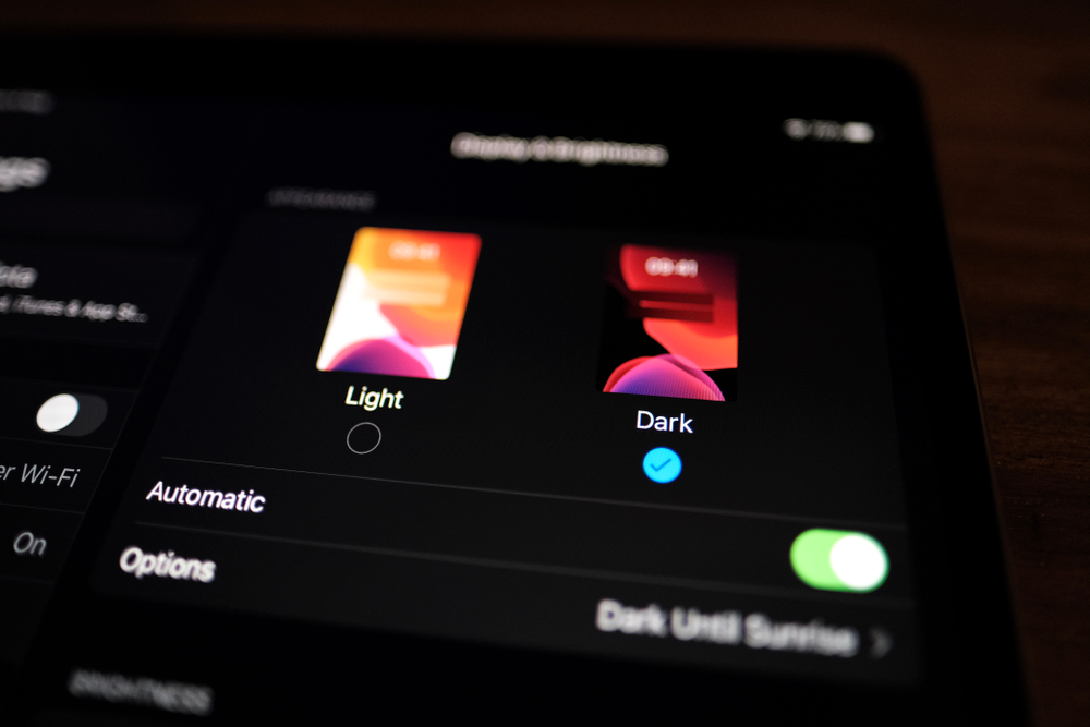 iPadOS dark mode to extend battery life