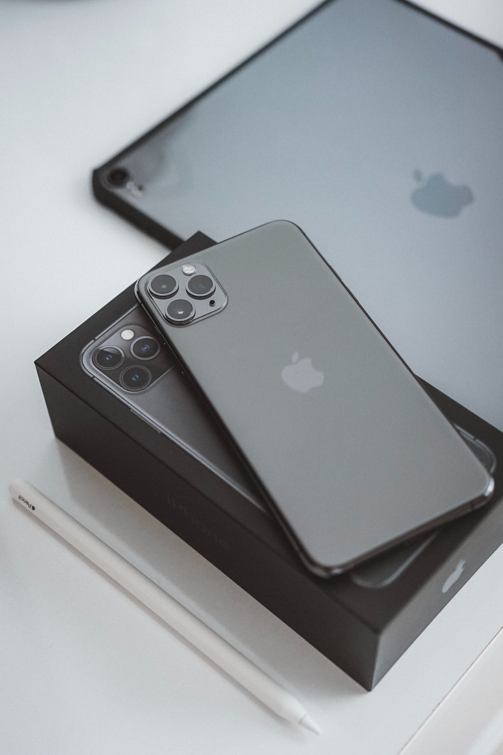 iPhone 11 Pro Max vs. iPhone 13 Pro Max All the Differences
